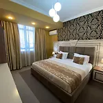 Otel Deluxe
