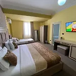 Deluxe 4* Tiran
