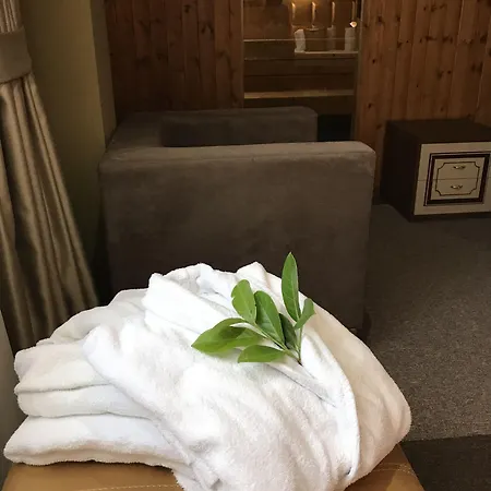 Hotel Deluxe 4*