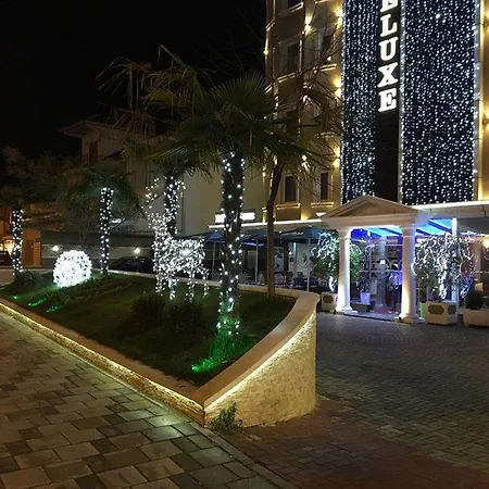 Deluxe Hotel 4*