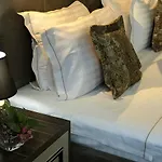 Deluxe Hotell 4*